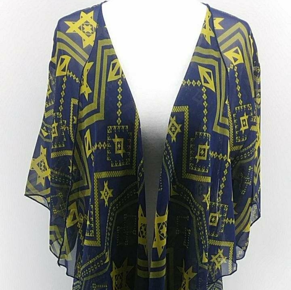 LulaRoe Monroe Kimono Size Small
